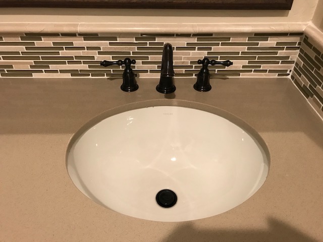A Sink Cock Taps in Black Color
